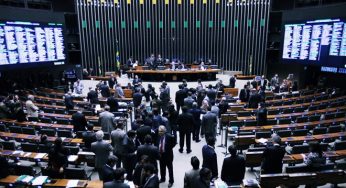 Deputados articulam criação de fundo bilionário para bancar eleições