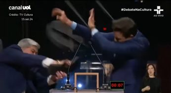 A cadeirada na política