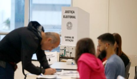 segundo-turno-confirma-tendencia-pais-frente-ampla-direita-extrema-direita-vitoriosas